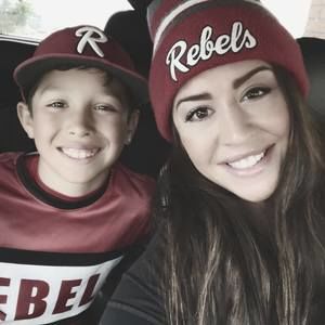 Meet your Posher, Loniaaron